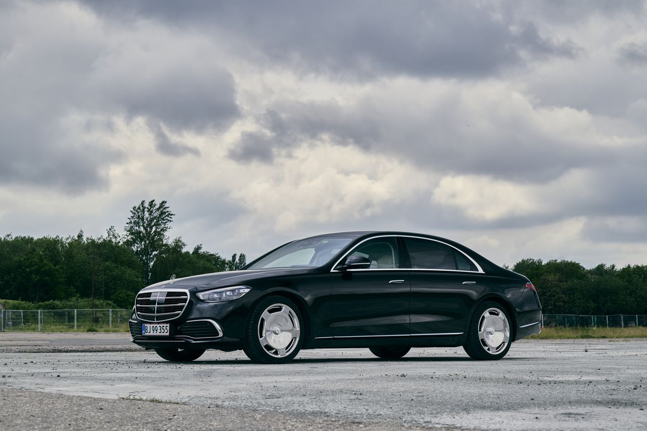 Mercedes S-Class Chauffeur Service Denmark