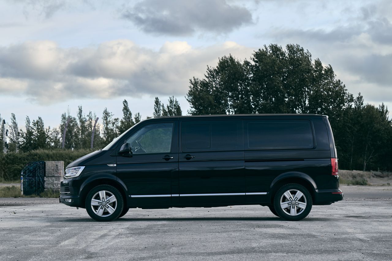 Volkswagen Caravelle Chauffeur Service Danemark