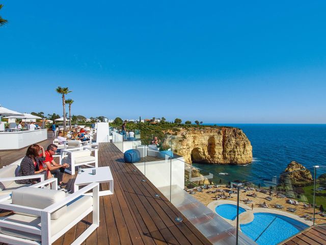 Rooftop-Bars-in-Copenhagen