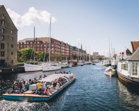 Why-take-a-cruise-on-Copenhagen's-canals
