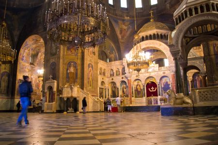 Preparing-a-journey-to-visit--Alexander-Nevsky-Cathedral