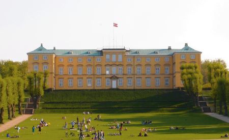 Discovering Frederiksberg, Copenhagen's upscale neighborhoods Differences-between-Frederiksberg-and-other-neighborhoods