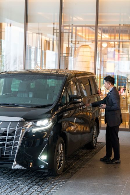 Private-driver-Home-of-Carlsberg