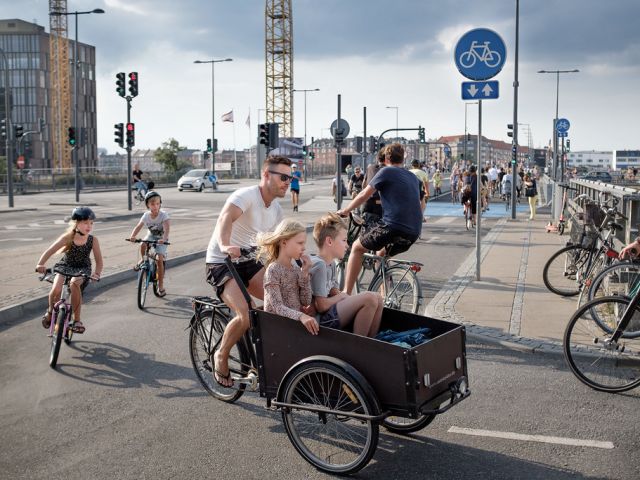 Visiting-Copenhagen-by-bike